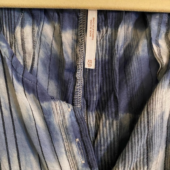 Free People flowy tank top - Picture 3 of 3